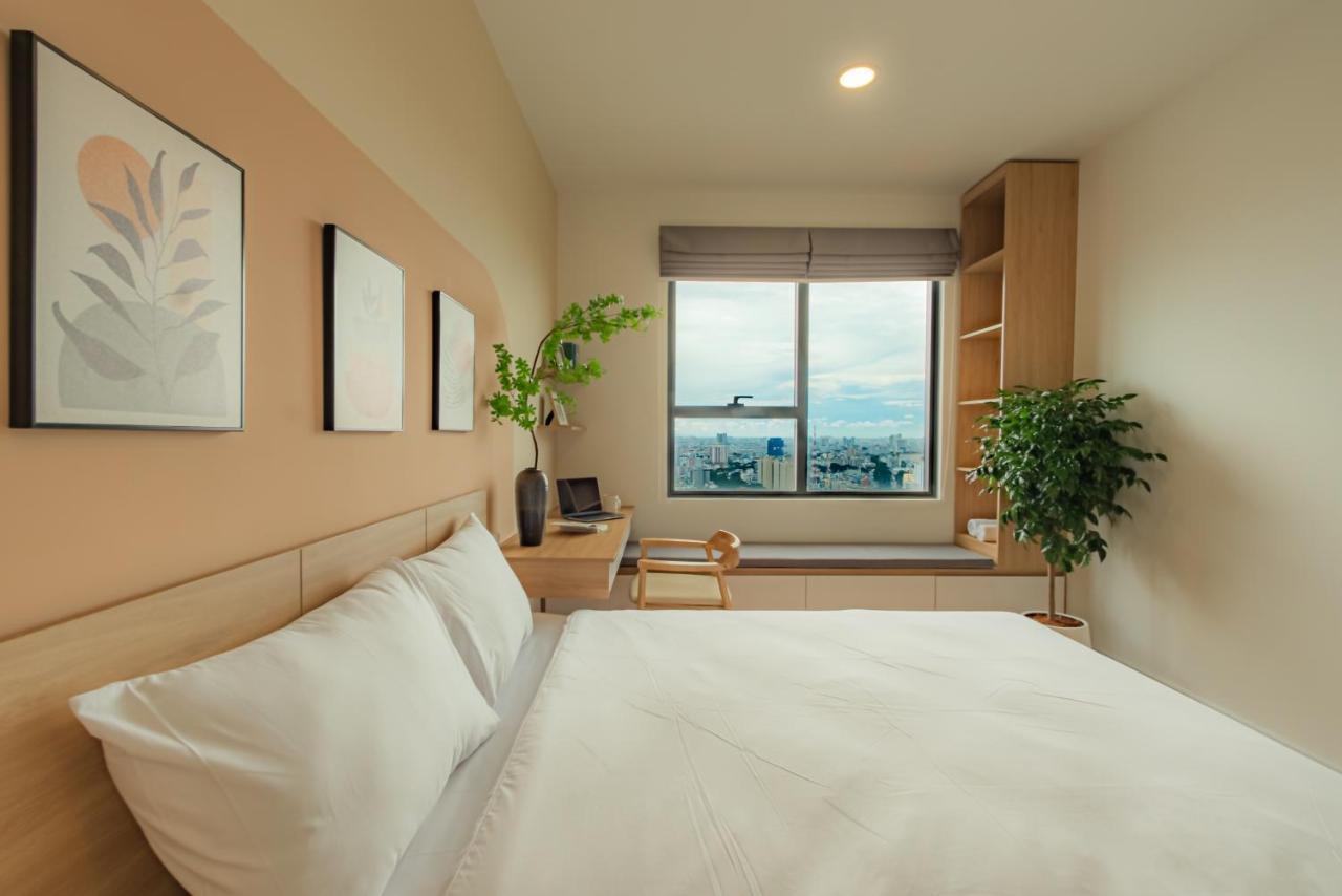 9Trip Stay In Soho Residence - 3 Bedrooms Apartment In District 1, Next To Bui Vien Walking Street - Free Saigon Nightlife Walking Tour Хошимін Екстер'єр фото