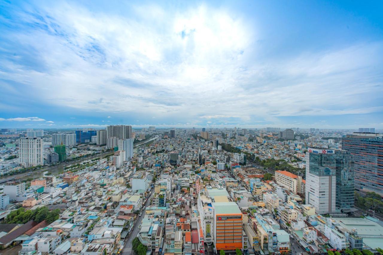 9Trip Stay In Soho Residence - 3 Bedrooms Apartment In District 1, Next To Bui Vien Walking Street - Free Saigon Nightlife Walking Tour Хошимін Екстер'єр фото